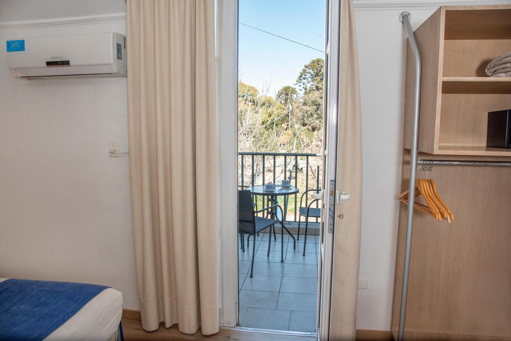 Argentino Hotel Мендоса Екстериор снимка